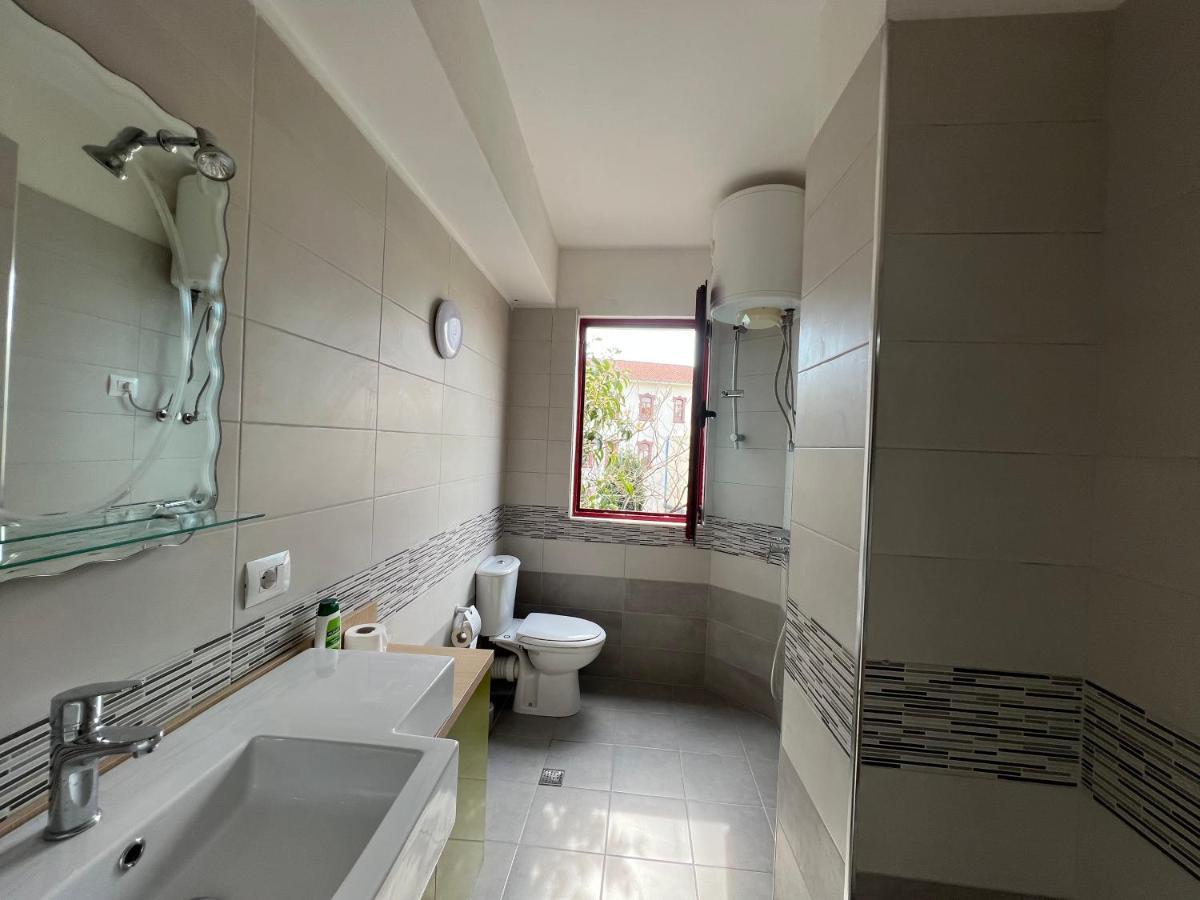 City Centre Rooms 4R Shkodër Екстериор снимка